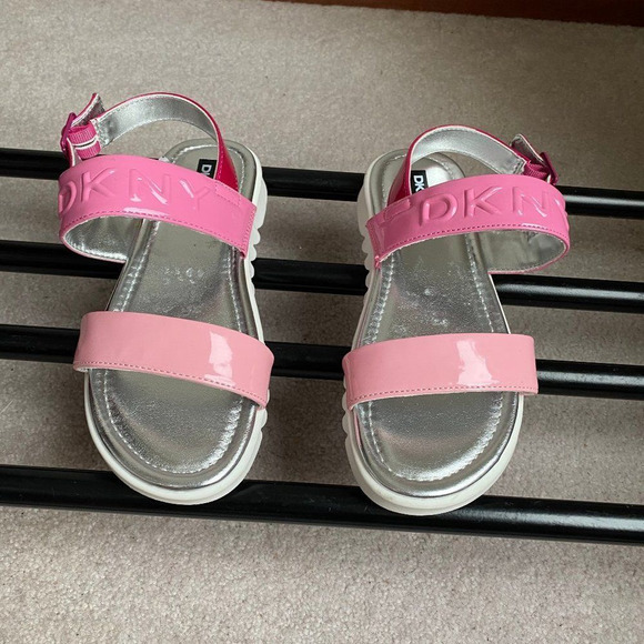 DKNY Other - DKNY Kids Josie Logo Sandals - NEW NWOB